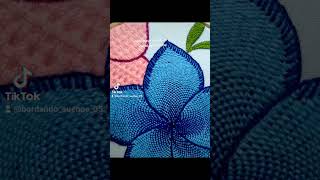 Flores bordadas #bordado #bordadofacil #art #embroidery #bordadoamano #tutorialyoutube #bordados