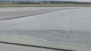 Mont St. Michel Die Flut kommt