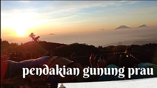 walking around | suasana mendaki gunung Prau Dieng Wonosobo Jawa Tengah