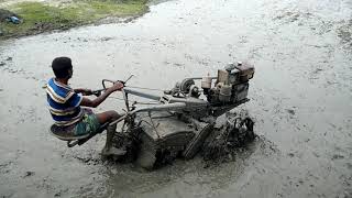 A mind-blowing scene of plowing a paddy field in the village