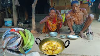 rural poor grandma cooking FISH CURRY with RAW BANANA || very typical life of Indian poor family