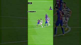 Messi ensinando como faz !! #messi #goal #dribbling #football  #fotball #viral #goat #shorts #short