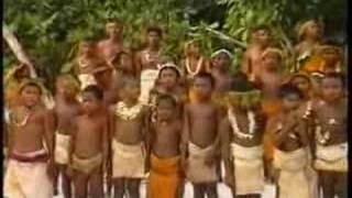 Tikopia: children singing SI national anthem