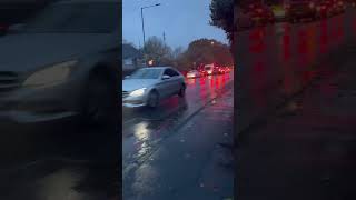 Walking 🚶‍♀️ to the bus stop 🚌 #rainyday #london #weather #update #morninggrind ing