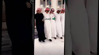 SAUDI ARABIA PEOPLE DANCE TO NEJ - PARO