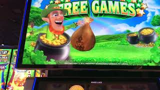 Slot Machine Big Hits/Bonus Play Action