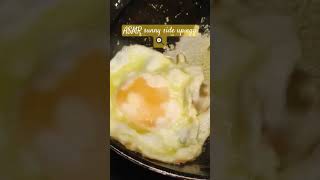 ASMR sunny side up egg 🍳