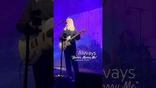 Alvvays performing their classic “Archie, Marry Me” in Indianapolis on 4/21/24 ✨💙💍