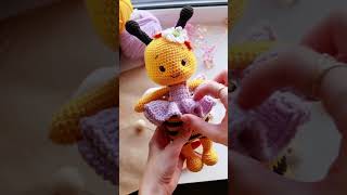 Вязаная пчёлка🐝 игрушка ручной работы #вязаныеигрушки #амигуруми #игрушкикрючком