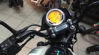 Bajaj Avanger 220 Street