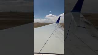 United 757-200 Departure out of Denver