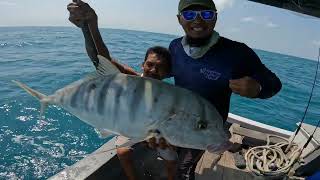 Panen babon..Pulau sumedang lagi… Angin kencang..