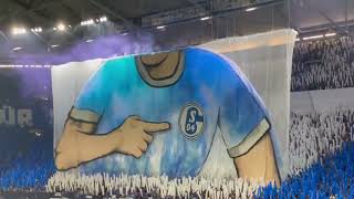 Ultras Schalke 04 - Die „Ultras Gelsenkirchen“ zeigten die originellste Choreografie der Geschichte