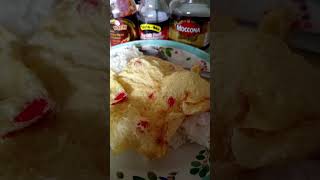 Nasi putih dan telur goreng cabe , wenakkk pollllll #dailyvlogs #cookingvideo #eatingshow