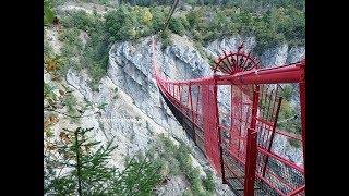 Niouc abenteuerliche Hängebrücke