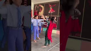 Punjabi mutiyara dance 🥳 #dance #punjabimusic #shortvideo 🥰