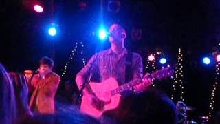 Tyrone Wells and Joe Brooks - Give Me One Reason (Live) @ The Roxy 03-31-12