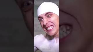 Что делает Влад А4 😂-#shorts