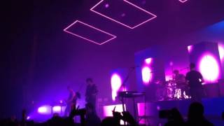 The 1975 - Girls (Paris, 31.03.16)