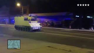 Police chase a tank - GTA mode