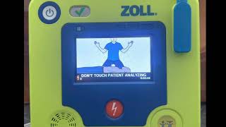 Project StatReview // Zoll AED 3 (Fully automatic)