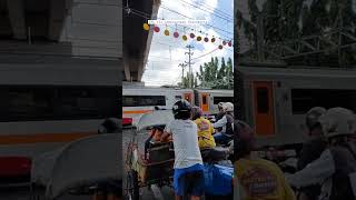 Kang Becak Kecegat KA Sancaka di JPL 351 Lempuyangan Yogyakarta #shorts