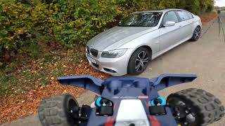 Justus testfahrt mit RC Redbull Elektroauto das ca 50kmh fährt mit der GoPro8 drauf montiert