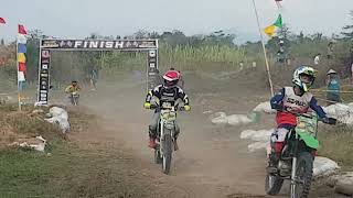 Melihat Pertarungan Sengit Motor Cross Enduro 2024