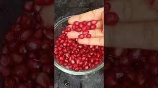 மாதுளை பழம் ஜூஸ் செய்வது எப்படி/ Fresh Pomegranate Juice . #shorts