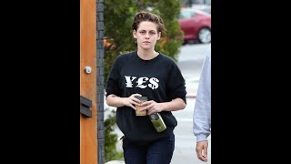 Celebrities that enjoy walking around with no makeup #shorts