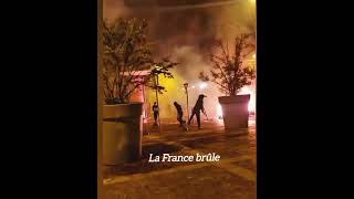 les émeutes en France, nahel tué par un policier à Nanterre #paris #nahel#macron#france