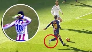 ►► Crazy Football Players Losing Boots