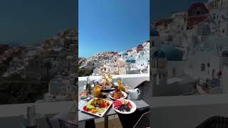 Breakfast goals in the heart of Santorini! 🥞🍓🇬🇷 #greece #santorini #goals