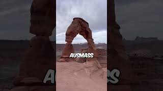 MIT TESLA ZUM ARCHES PARK…