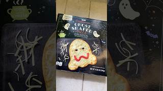 Halloween Ghost Shaped Pizza from Aldi. #halloween #pizza #pizzaforkids #halloweenfood #aldifinds