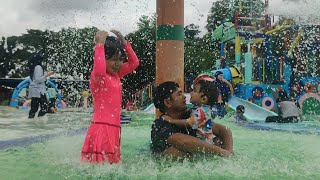 SERUNYA BERENANG DAN BERMAIN DI KOLAM RENANG TRANSERA WATERPARK HAPPY DAY SWIMMING