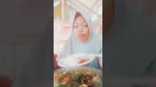 Makan makanan ala ala Korea