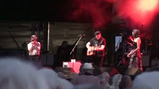 "I want to see the Bright Lights Tonight"  Richard Thompson and Friends Live Cropredy 2022