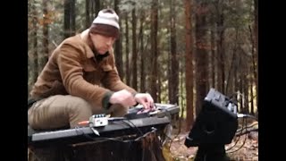 An Analogue Winter - synthesiser jam in the woods with Roland SH-101 and Korg Poly-800 on batteries