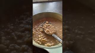 Desayunando con tortillas recién hechas al comal para irnos a la escuela con ganas ￼