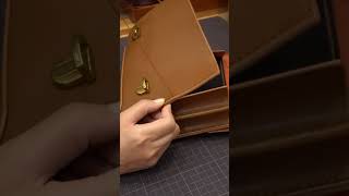 How to sew a Cambridge Bag#bagsewing #sewingtutorial #handmade #leathercraft #shorts #handmadebag