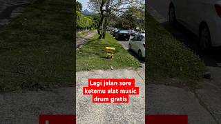 Lagi jalan sore ketemu alat music drum nich #gratis #sydney #barangbekas #indoaustralia