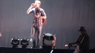 Dierks Bentley - Am I The Only One (opening song)-Live in Bossier City, LA  [HD Snippet]