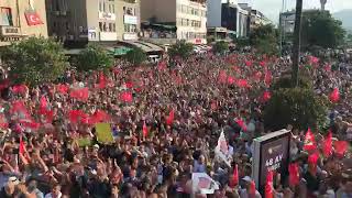 İmamoğlu Giresun Atatürk meydanında.