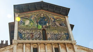 Lucca Piazza Anfiteatro