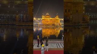 ਤੂੰ ਮੇਰਾ ਰਾਖਾ ਸਭਨੀ ਥਾਵੀ 🙏🏻😇 | Waheguru ji 🙏🏻 #goldentemple #Waheguru #sikh @californiacouple