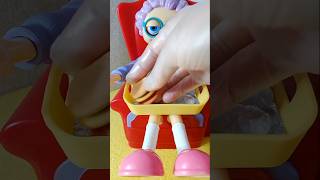 Filling Gummy Burgers 🍔  In Granny's Tray #shorts #asmr #grannygreedy #trending #fun #funtoys