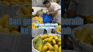 Dari anggota geng motor beralih ke penjual buah potong