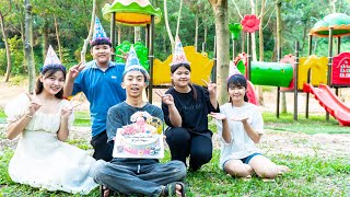 Kids Go To School | Chuns And Brothers & Sisters Celebrate A Birthday In An Amusement Park