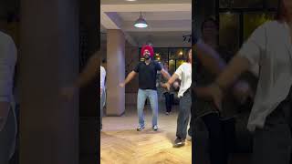 Bhangra - Kan Kar Gall Sun Makhna -  Chamkila Fever! #Bhangra